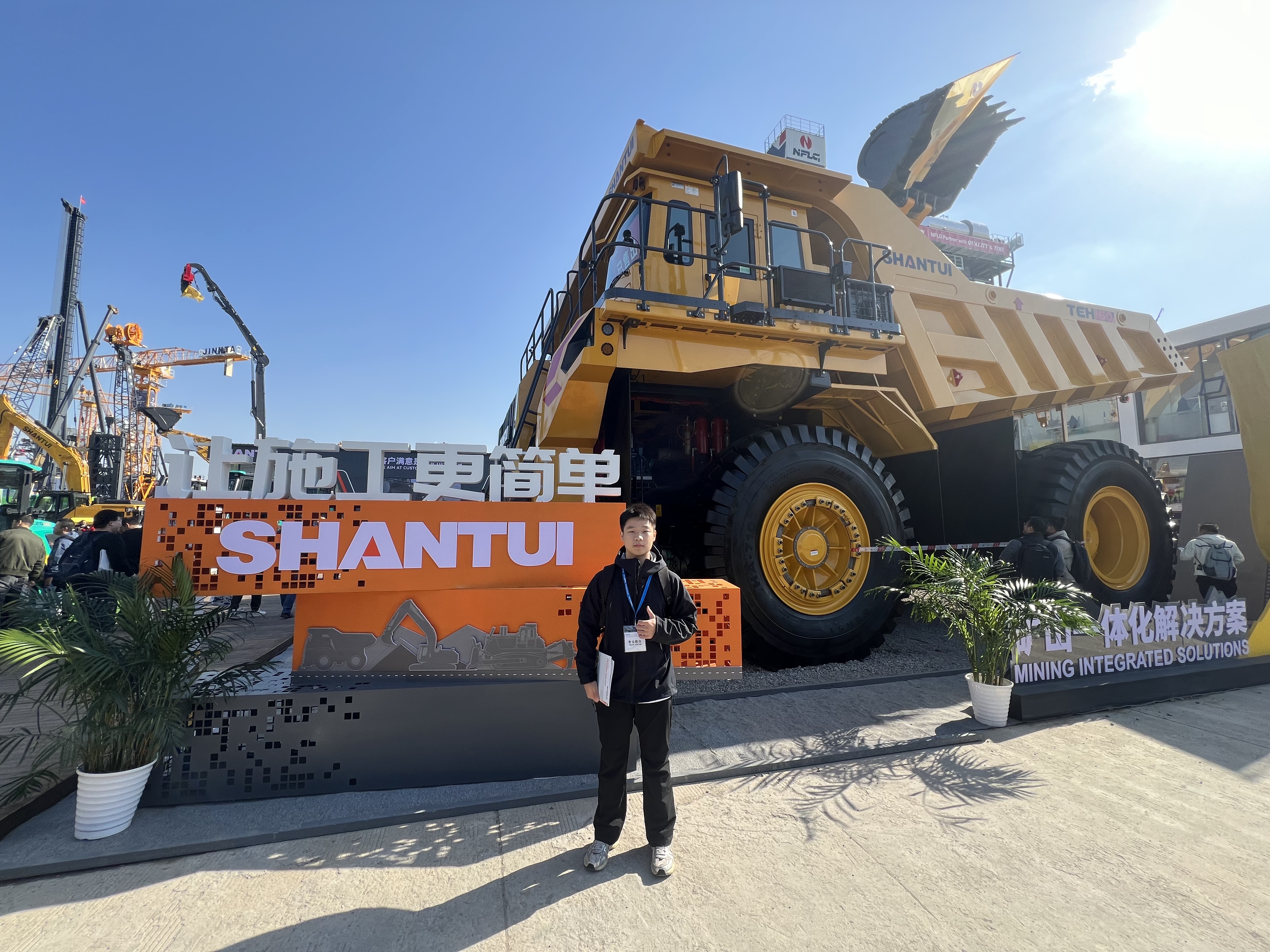 เราอยู่ที่นิทรรศการ Bauma