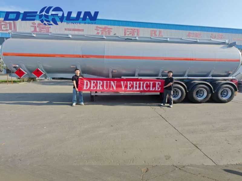 Derun Derun Traile Oil Tank Semi Trailer ประสบความสำเร็จในการส่งไปยังอาร์เจนตินา