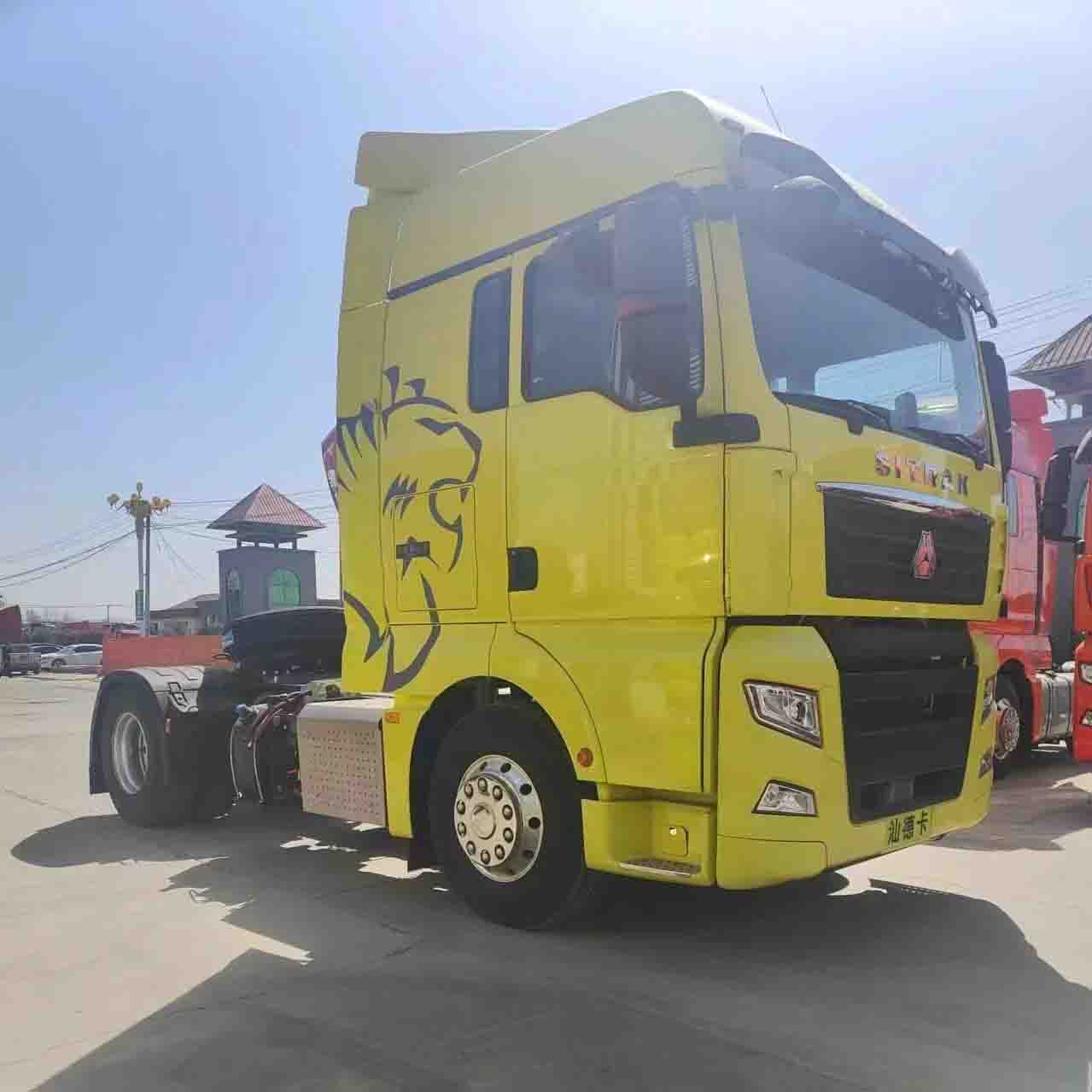 รถหัวลาก Sinotruk Howo 4x2 Sitrak มือสอง